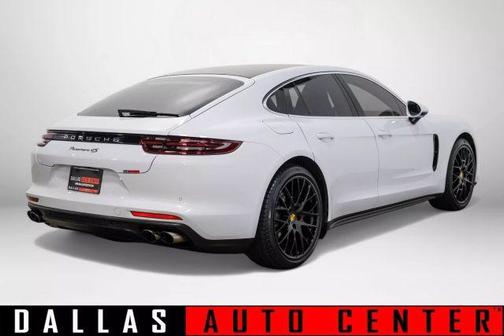 2018 Porsche Panamera 4S
