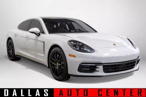 2018 Porsche Panamera 4S