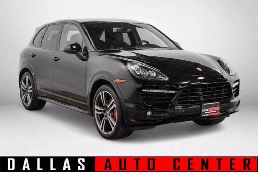 2014 Porsche Cayenne GTS