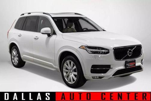 2016 Volvo XC90 T6 Momentum