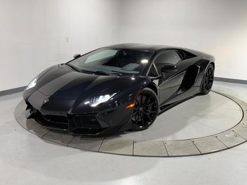 2014 Lamborghini Aventador LP700-4