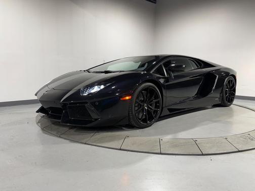 2014 Lamborghini Aventador LP700-4