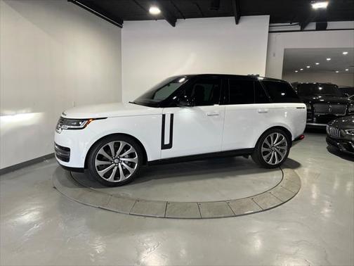 2023 Land Rover Range Rover P400 SE