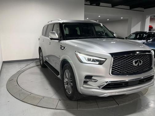 2020 INFINITI QX80 Luxe