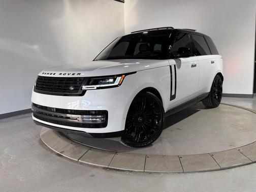 2024 Land Rover Range Rover P530 SE