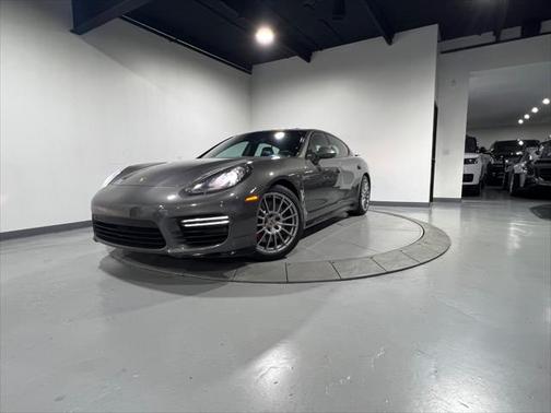 2014 Porsche Panamera GTS
