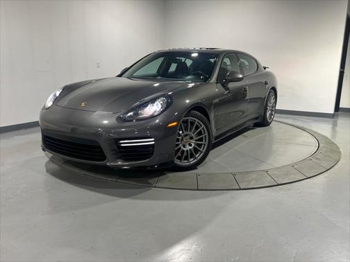 2014 Porsche Panamera GTS