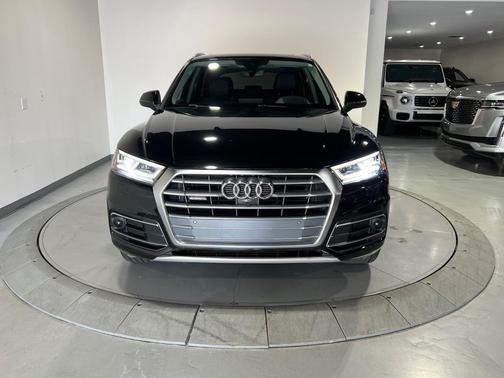 2018 Audi Q5 2.0T Prestige