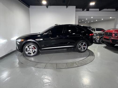 2019 Jaguar F-PACE S