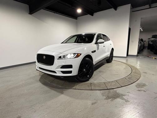 2019 Jaguar F-PACE 30t Prestige
