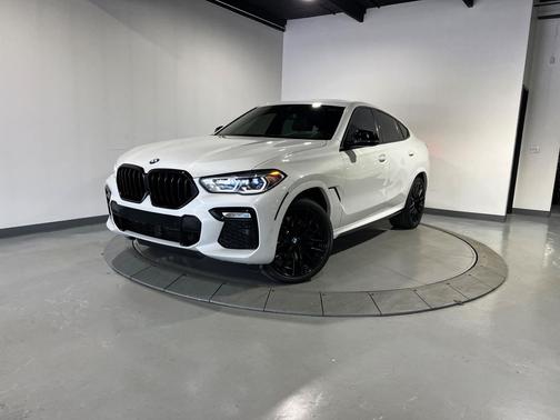2020 BMW X6 M50i