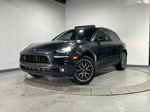 2018 Porsche Macan Base
