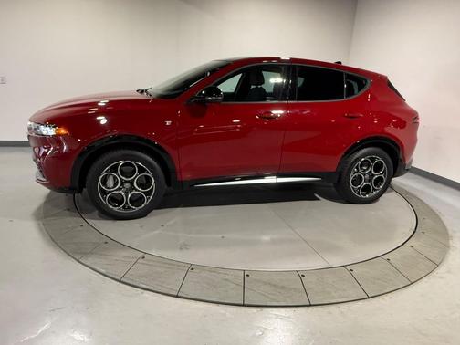 2024 Alfa Romeo Tonale Ti EAWD
