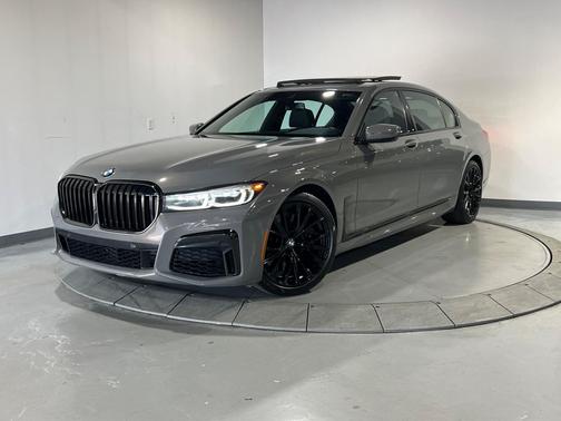 2022 BMW 740 i xDrive