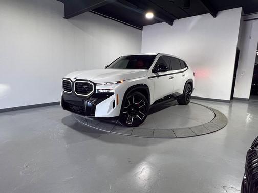 2023 BMW XM SUV