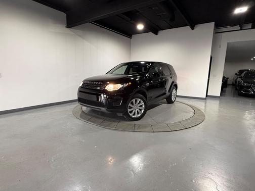 Santorini Black Metallic 2018 Land Rover Discovery Sport SE