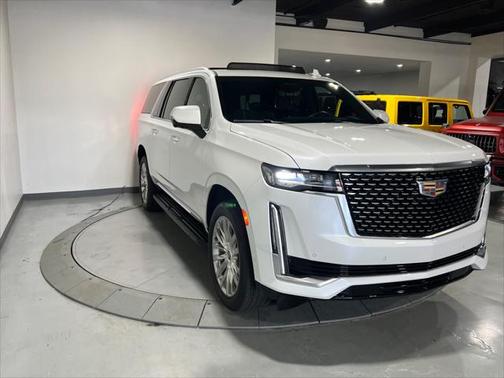 2023 Cadillac Escalade ESV Premium Luxury