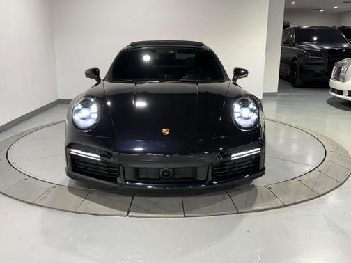 2022 Porsche 911 Turbo S