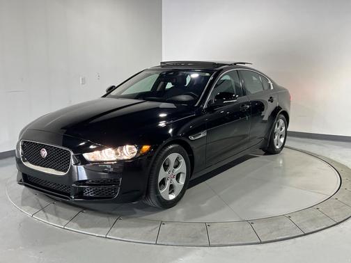 2018 Jaguar XE 25t