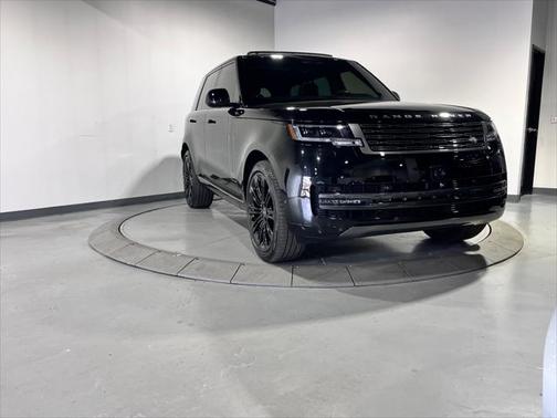 2024 Land Rover Range Rover P400 SE