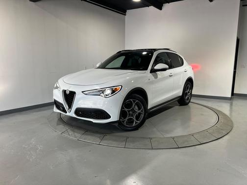 2022 Alfa Romeo Stelvio Ti