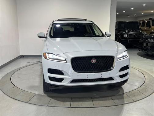 2018 Jaguar F-PACE 25t Prestige