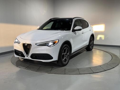 2022 Alfa Romeo Stelvio Ti