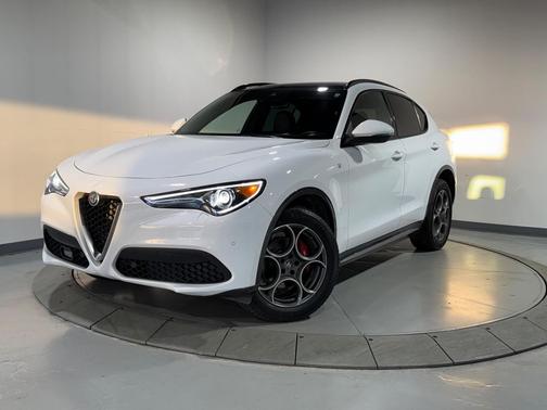 2022 Alfa Romeo Stelvio Ti