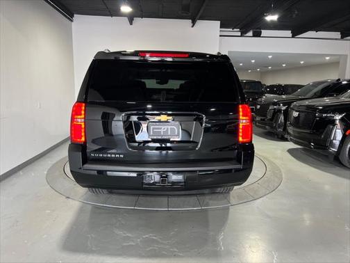 2020 Chevrolet Suburban LT