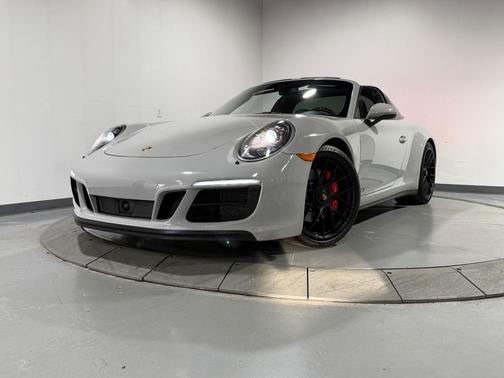 2018 Porsche 911 Targa 4 GTS