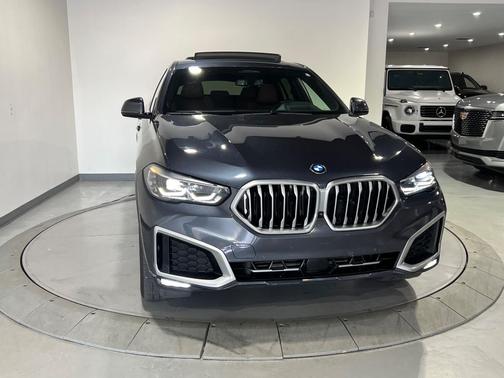 2021 BMW X6 xDrive40i