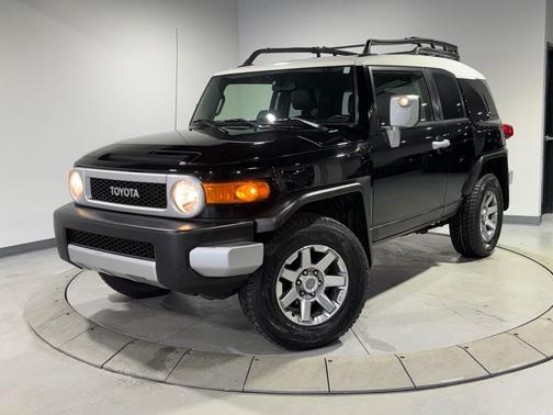 2014 Toyota FJ Cruiser Base