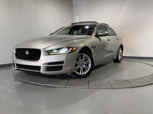 2017 Jaguar XE 20d Premium