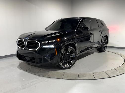 2023 BMW XM SUV