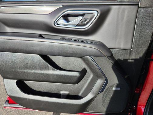 2024 GMC Yukon 4WD AT4