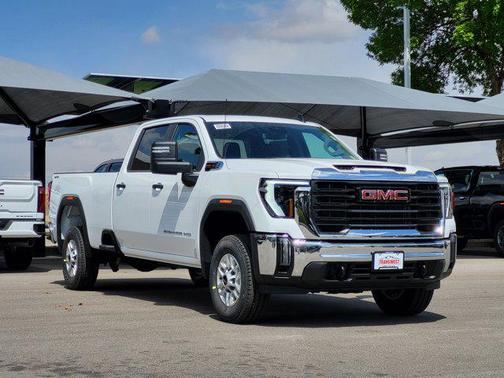 Summit White 2026 GMC Sierra 2500 Pro