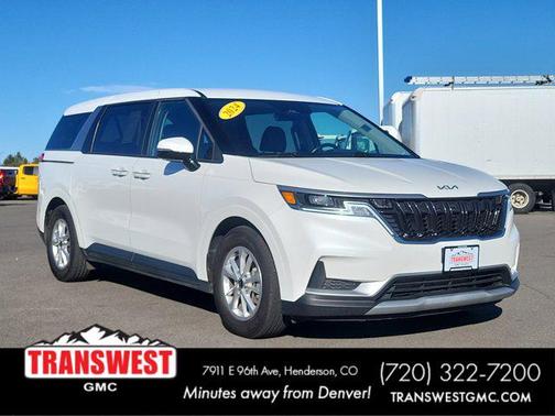 2024 Kia Carnival LX