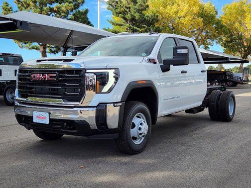2026 GMC Sierra 3500 Base
