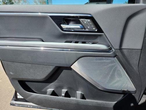 2025 GMC Sierra EV Max Range Denali