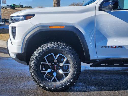 2026 GMC Canyon AT4X