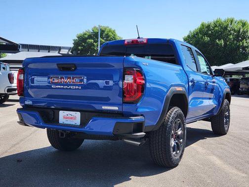 2025 GMC Canyon Elevation