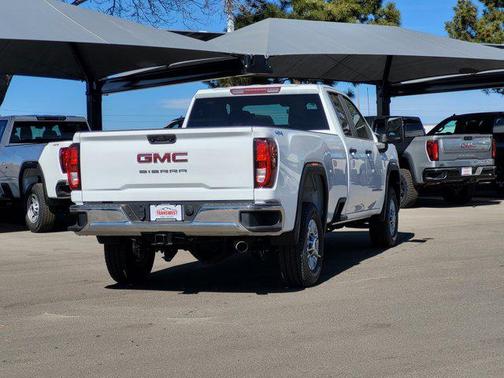 2026 GMC Sierra 2500 Pro