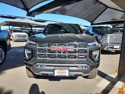 2025 GMC Canyon AT4