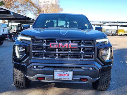 2025 GMC Canyon AT4