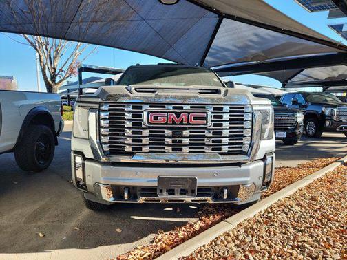 2024 GMC Sierra 2500 Denali