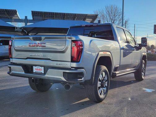2024 GMC Sierra 2500 Denali