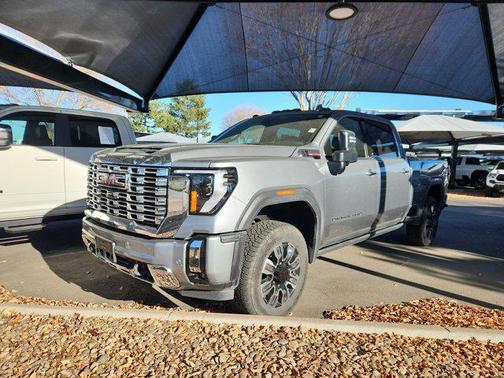 2024 GMC Sierra 2500 Denali