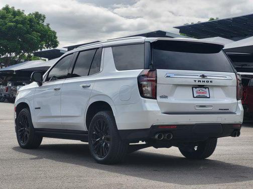Iridescent Pearl Tricoat 2023 Chevrolet Tahoe Premier