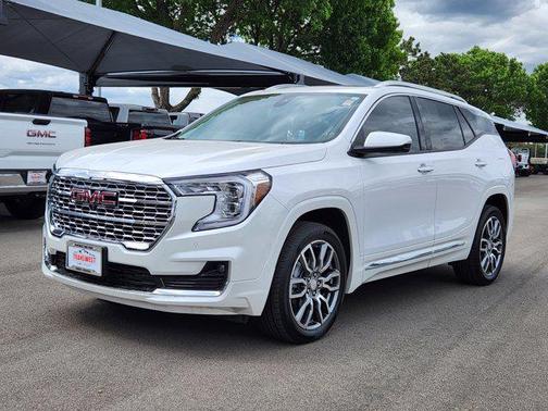 2024 GMC Terrain Denali