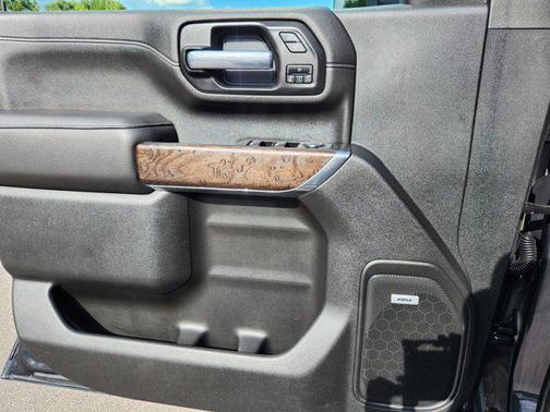 2020 GMC Sierra 2500 Denali